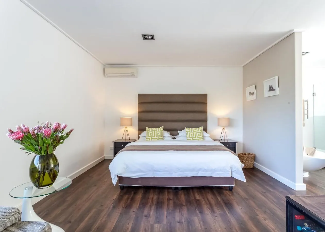Cube Guest House Cape Town 5*,  Güney Afrika